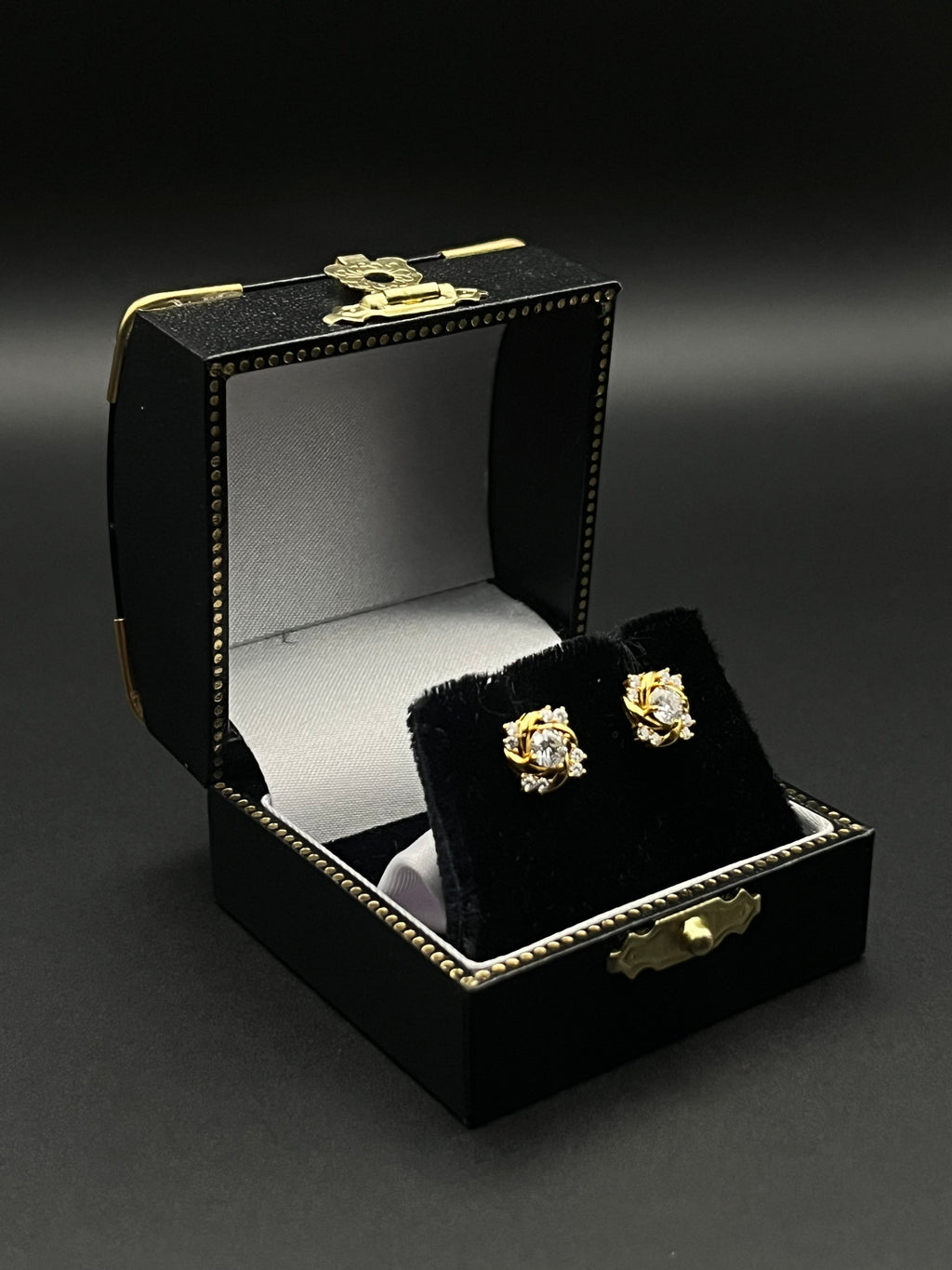 Royal Rose Earrings