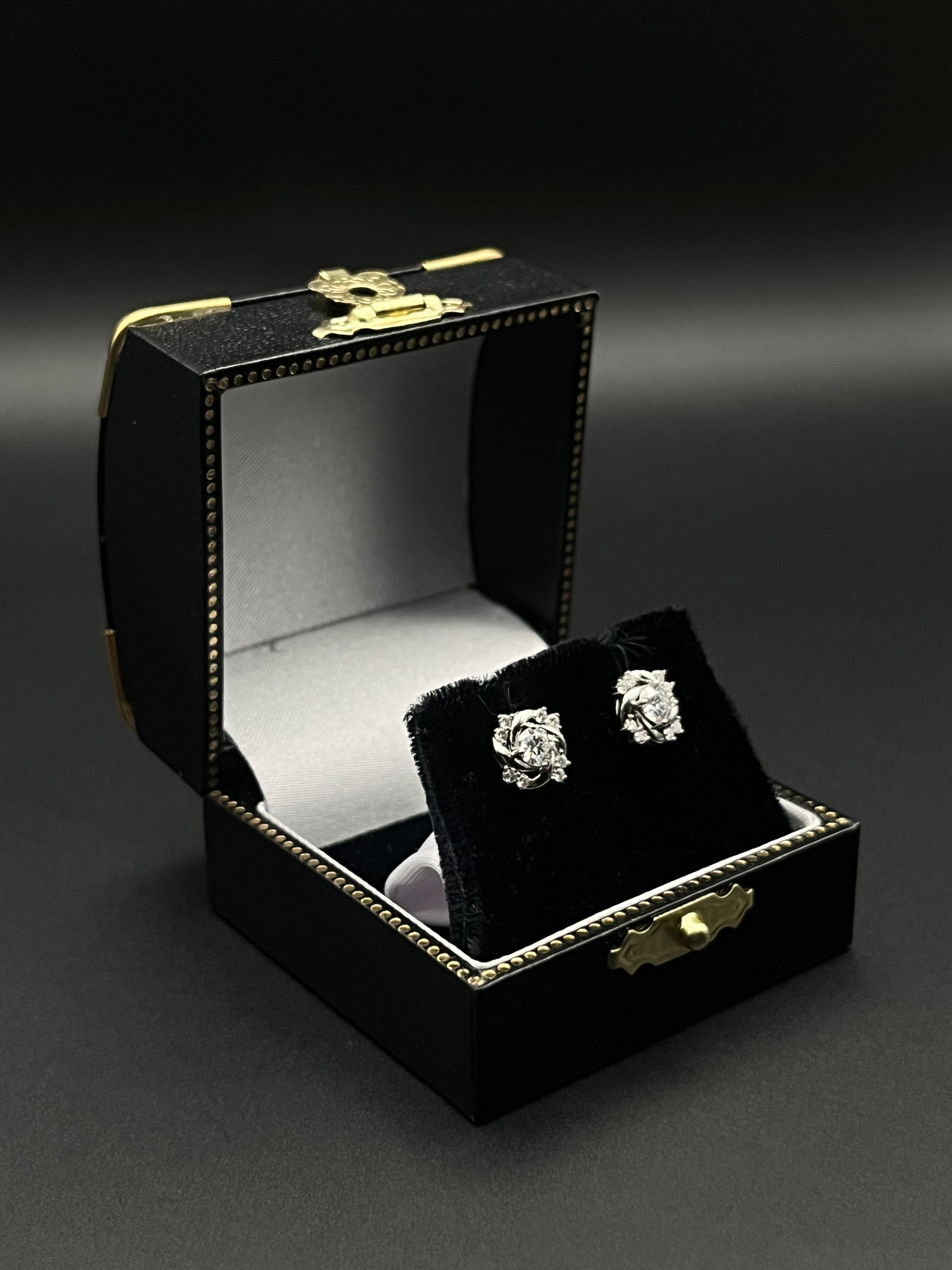 Royal Rose Earrings